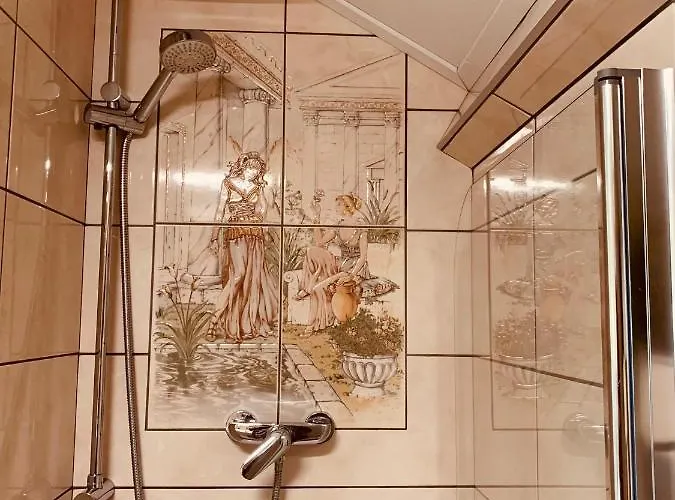 Prachtig Allemachtig 3* 法尔肯堡